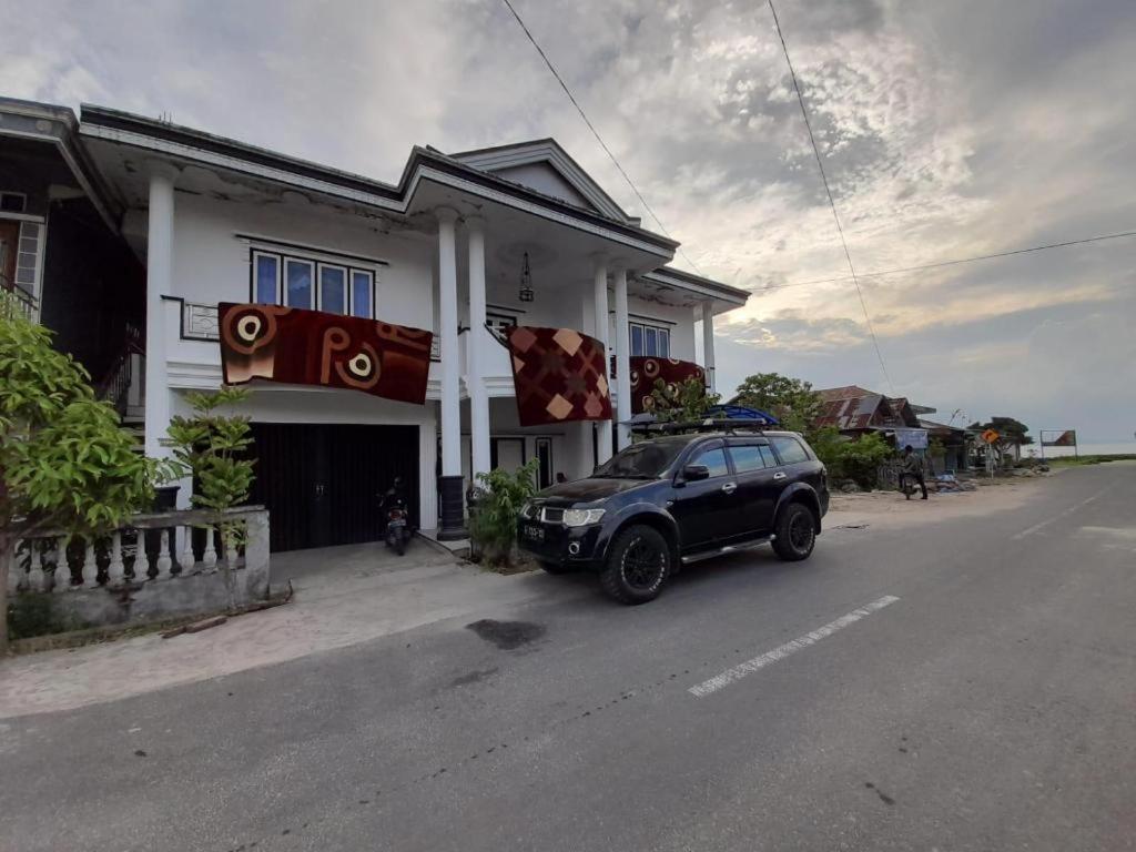 Oyo Homes 91121 Desa Wisata Kotabatu Danau Ranau Krui ภายนอก รูปภาพ